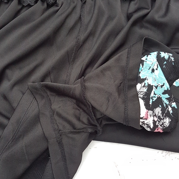 Ricki's floral Romper - Picture 9 of 11